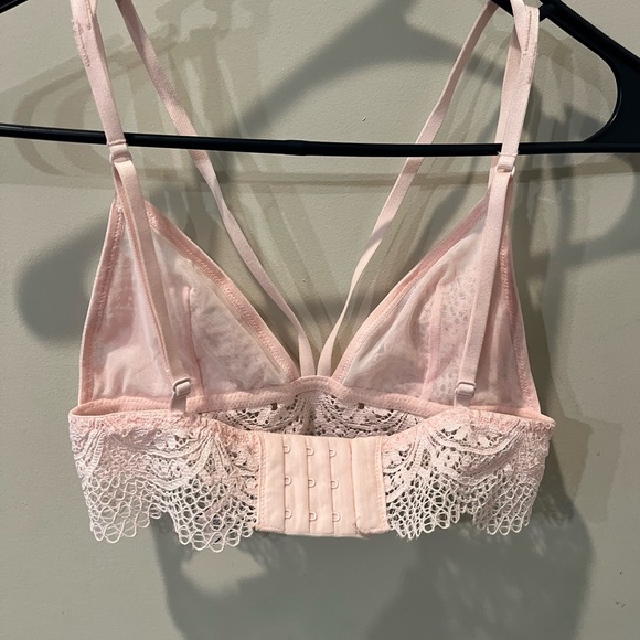 Victoria's Secret bralette - Picture 5 of 5